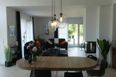 Image de Moderner, Barrierefreier Bungalow am Bodden, im Naturschutzgebiet, Wlan, Sauna