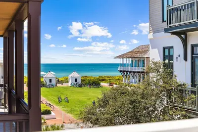 Image de Abba Cottage & Carriage House|Private Community Beach Access
