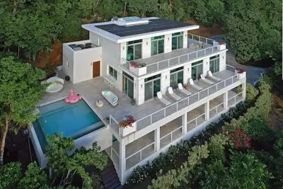 Image de Paradise Found: Luxury Villa with Private Pool and amazing views