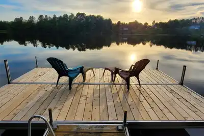 Image de Magnifique updated lakefront chalet (Citq #300310)