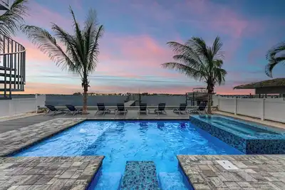 Image de Channelside Paradise- 7 bedroom bay front views