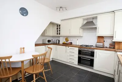 Image de ☀ Sunny, Victorian 2br Townhouse ☀ Oxford | Pass the Keys