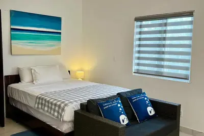 Image de Cozy studio on Venetian Road