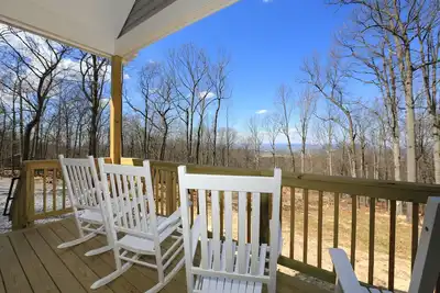 Image de Newly Built Mountain Views-Private Trail Access to Shenandoah National Forest