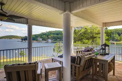 Image de Lake of the Ozarks Haven w\/ Decks, Dock & Kayaks!