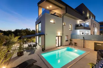 Image de Luxury Villa Adria Apartments for large groups with Pools and Jacuzzi