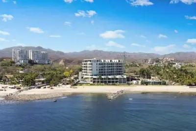 Image de Seaside Serenity Studio\n\n