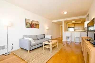 Image de Condo near Hayes Valley with R\/T Deck & Parking -San Francisco Life Real Estate