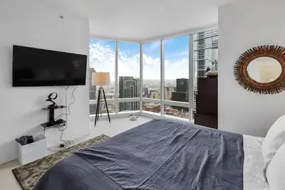 Image de 2 Br 2ba Millennium Tower Condo - San Francisco Life Real Estate