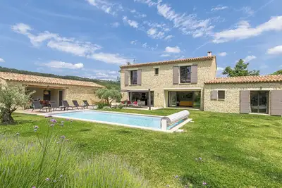 Image de Location à Gordes: La Vie Joly