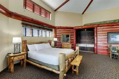 Image de Living Room w/ Fireplace! Suite Mini Premier, Stoney Creek Columbia