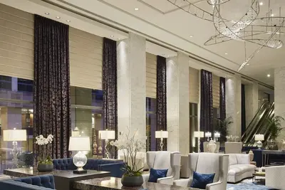 Image de Indulge in On-Site Dining, Sleek Rooms in Sf City Centre | 4 Units