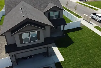 Image de New Home, close to Moses Lake, Tech Ready