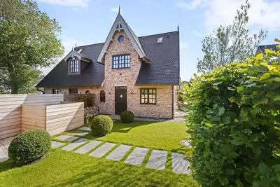 Image de Dansk Skuul Haus 4 - Neubau. Familie. Bäderstil