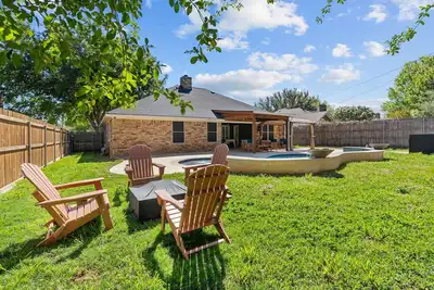 Image de The Charming House & Pool in Dfw