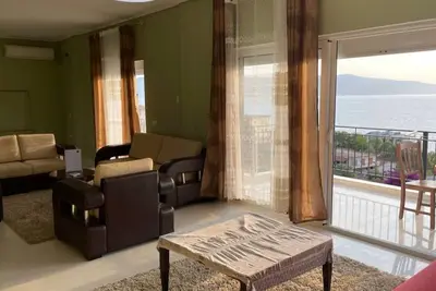 Kondo Stays - Azure apartment 2