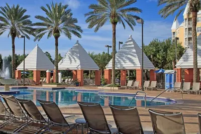 Image de Family Resort Walking Distance to Sea World and Close to Universal and Disney