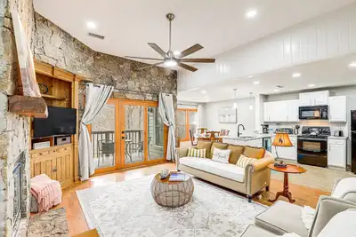 Image de Golf Course Views: Condo in Blue Ridge Mountains!