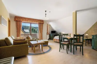 Image de Studio 'Pension Bergblick - Ringmauer' avec vue sur les montagnes, balcon et Wi-Fi