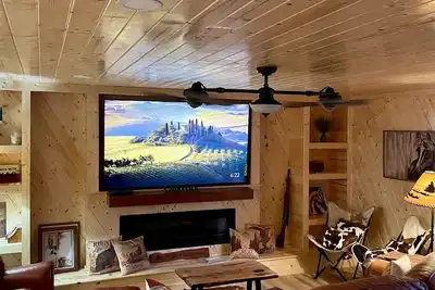 Image de New Braunfels - Deer Haven Cabin \n