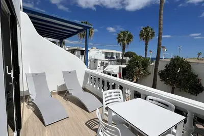 Image de Located in the heart of Puerto del Carmen very close to the main beach road
