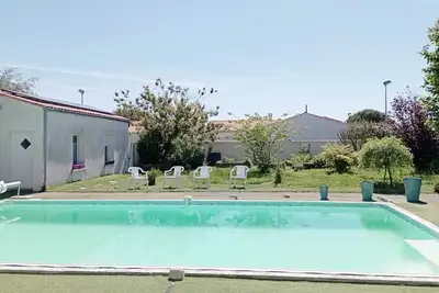 Image de Homerez - Appartement confortable avec piscine Ă La Jarrie