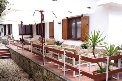 Image de Appartamento in Villa con Terrazzo e Vista Golfo