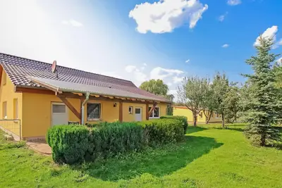 Image de Maison confortable Ă Hoffelde avec WiFi
