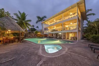 Image de New Listing! Aloha Pearl Private Home with Ocean Views, Private Pool and Hot Tub