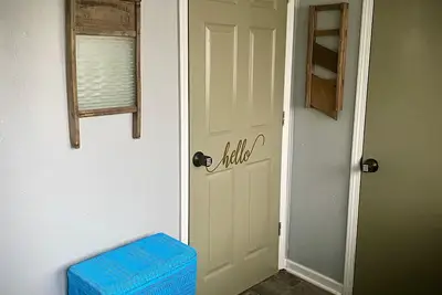 Image de Quiet Basement apartment