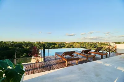 Image de Tulum Escape: 2-Br, La Veleta Oasis, Rooftop Pool, Caribbean Breezes