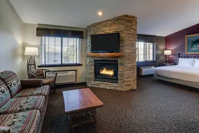 Image de Johnston Charm: Cozy Rooms, Free Hearty Breakfast Included, Near I-35