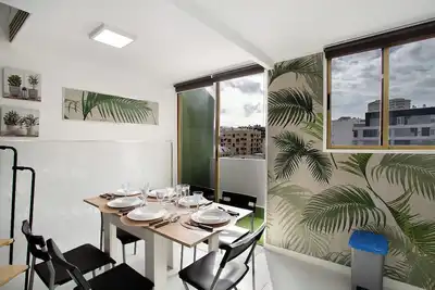 Image de Appartement de vacances 'Playa Canteras Samperez Iv' avec vue sur les montagnes, balcon et Wi-Fi