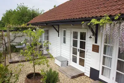 Image de The Apple Shed, romantic, character holiday cottage in Silverton