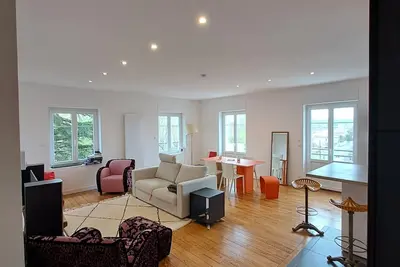 10 Minuten von den Berühmten Stränden Biarritz! Schöne Wohnung mit Südbalkon