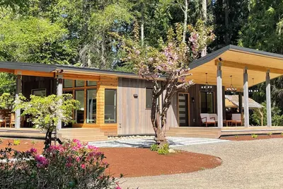 Image de Unique modern Farmhouse