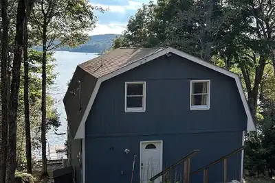 Image de Maine Lakefront Retreat with Dock & Stunning View