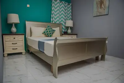 Image de 5-Bedroom Retreat Near Beach