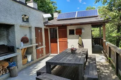 Image de Mini maison autonome entre vigne et forêt pour une totale déconnection