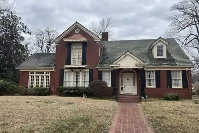 Image de Gorgeous 5 Bedroom, 3 Bath Home within walking distance to Downtown Clarksdale!
