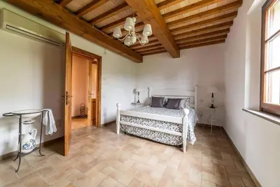 Image de Apartment in Certaldo with garden, private chef on request