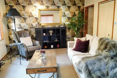 Image de Central cosy Villa, 2 mins walk to town