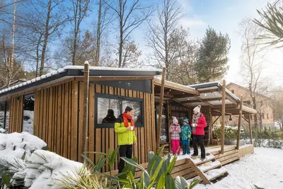 Image de Hy•Lødge Spa n°7 Xl - 5 personnes : Chalet Spa Vosges pour un Séjour Exceptionnel en Famille