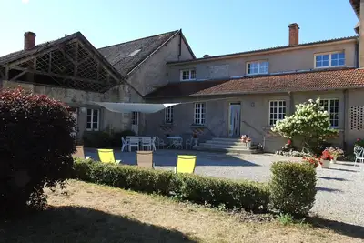 Image de Gîte tout inclus avec parc, proche de Joinville, pour 10 personnes et activités variées