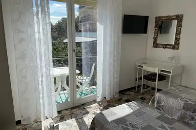 Image de Jolie Cosy Apartment with A/C near best beaches