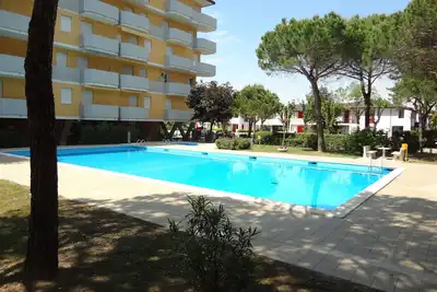 Image de Appartement agréable et confortable avec piscine - Beahost