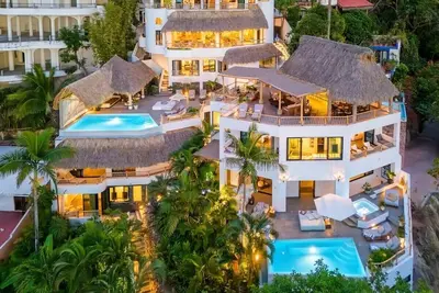 Image de New - Amapas Luxury 5-Bedroom Villa