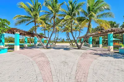 Image de New Listing -Steps-Ocean, Close to Dining, Fast Wi-Fi, Snorkel & Fishing
