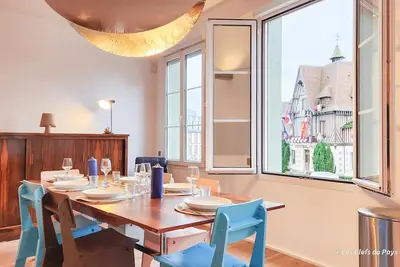 Image de Superbe maison de standing-plein cœur de Deauville