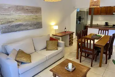 Image de A Minutos de Todo! Casa Familiar con Cochera, Quincho y Asador. Ubicación Única